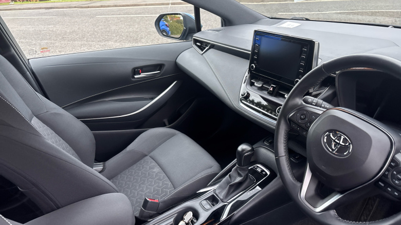 Toyota Corolla 1.8 VVT-i Hybrid Icon Tech 5dr CVT Hybrid Hatchback